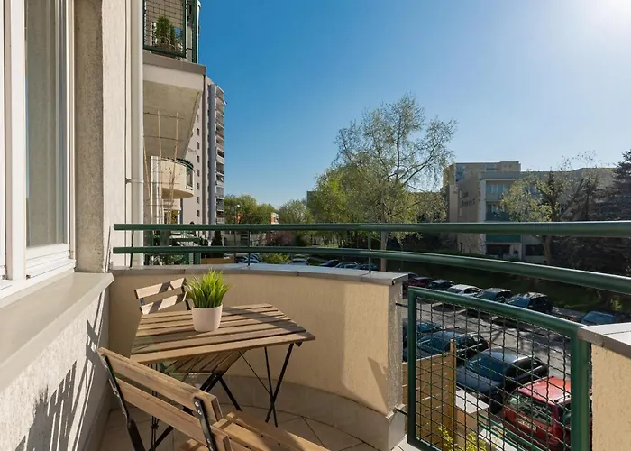 Metro Natolin Ursynow Centre Studio With Balcony By Renters * Warsaw